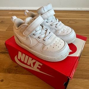 GU - Nike Court Borough Low 2 White/White Size 8c